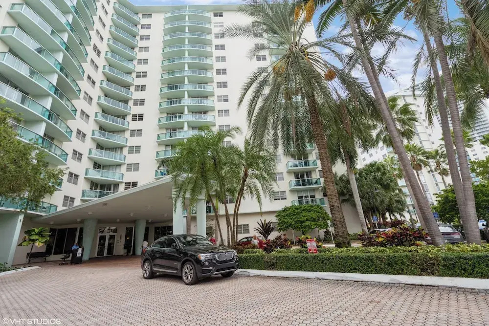 Tides building over the beach apartments