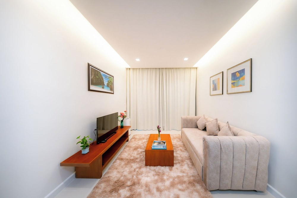 The Pelican Residence & Suites Krabi