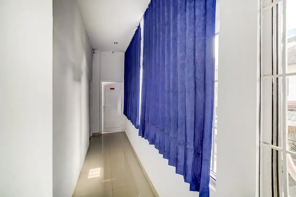 Ada Guest House near RS Methodist Medan RedPartner