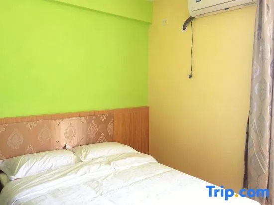 Nanning Convenient Apartment