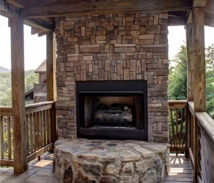 The Lodge