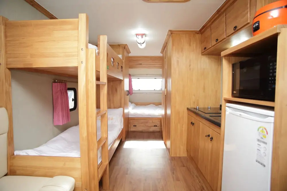 Pamping Jeju Caravan