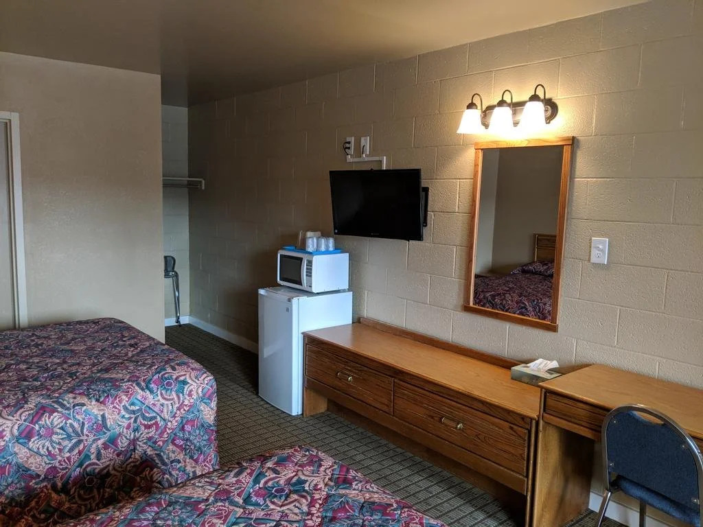 Economy Inn