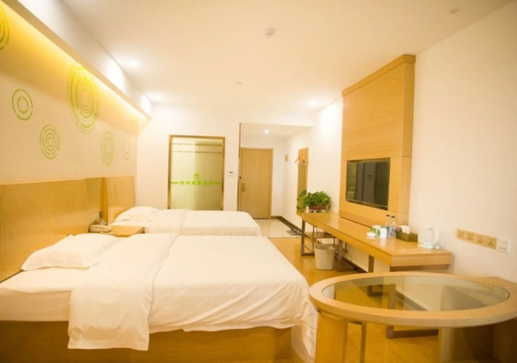 GreenTree Inn Fuyang Linquan County Yiwu Trade City Express Hotel