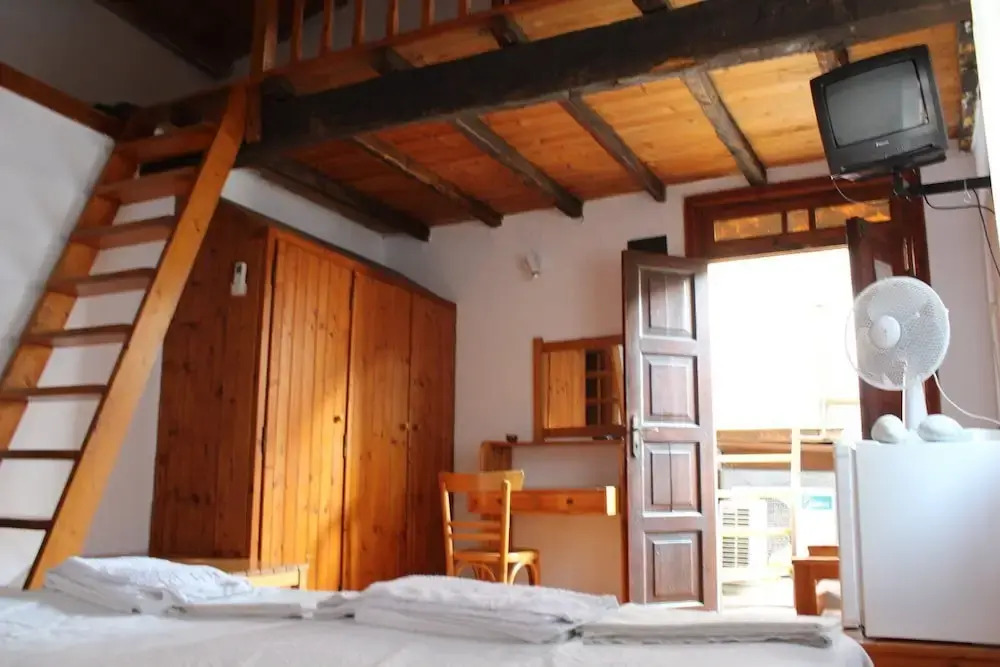 Sotos Pension