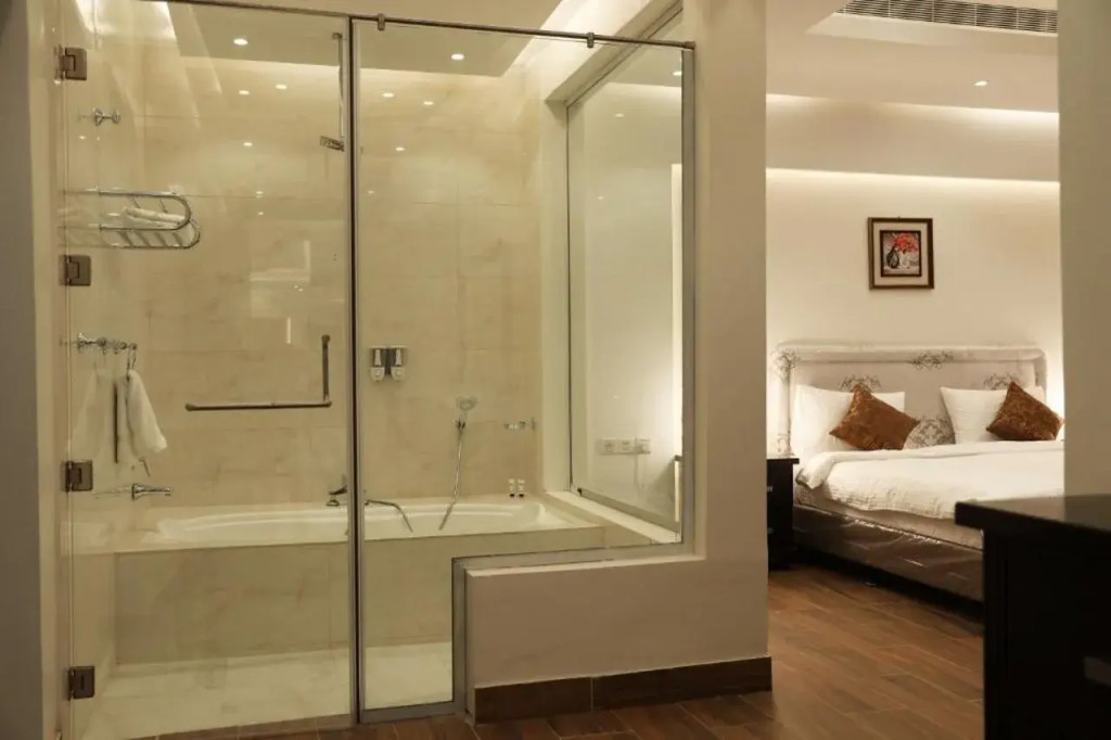 Amaaria Aquapark resort Villas & Chalet