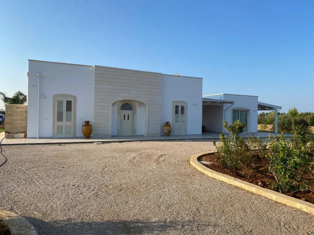 Villa Lucia con piscina privata a Gallipoli per 12 persone