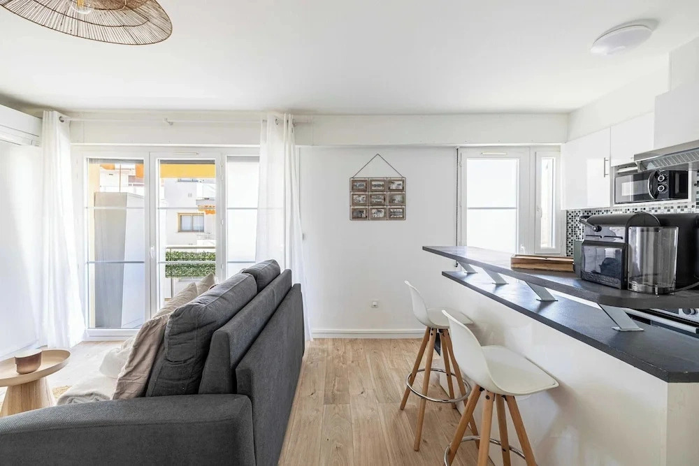 Charming Apartment Near the Beach Juan les Pins