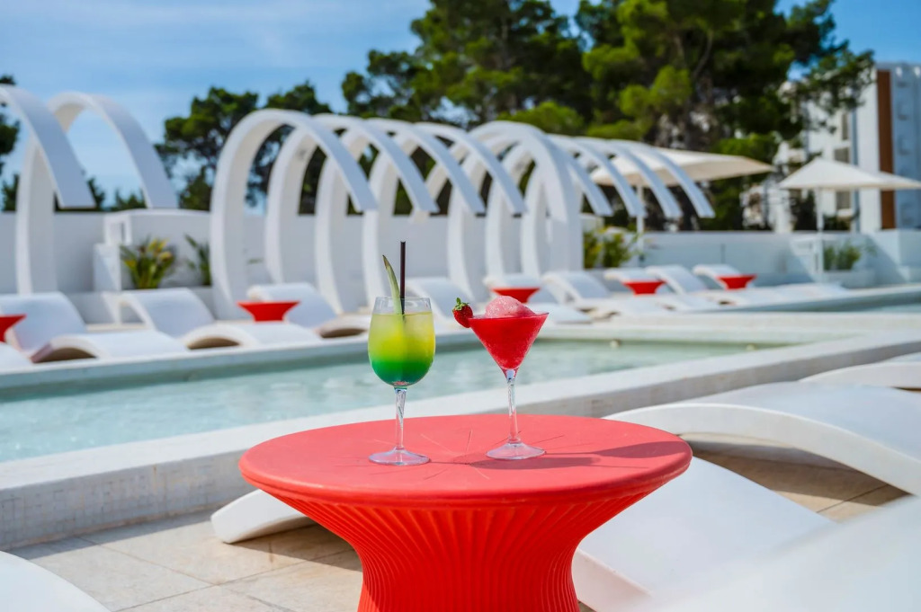 THB Naeco Ibiza