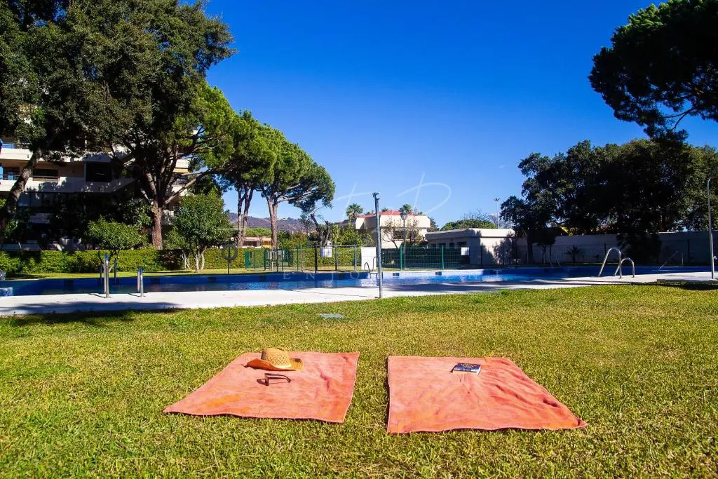 Enjoy2Rent BahiaBlanca beautiful Apartment, Marbella