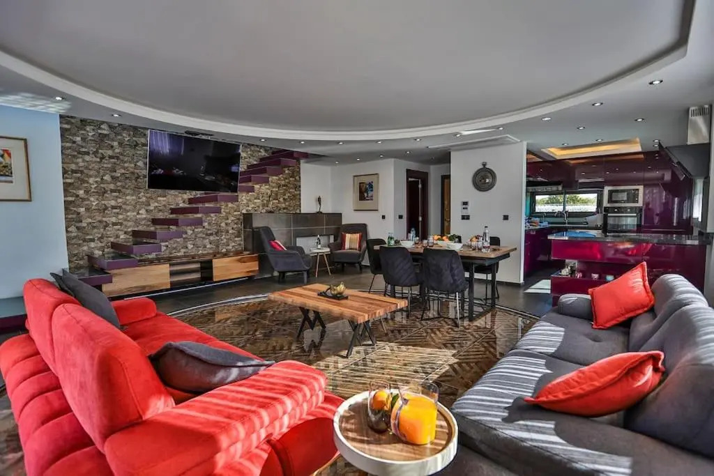 Villa Ayuda Luxury 3 Bed Spa Retreat