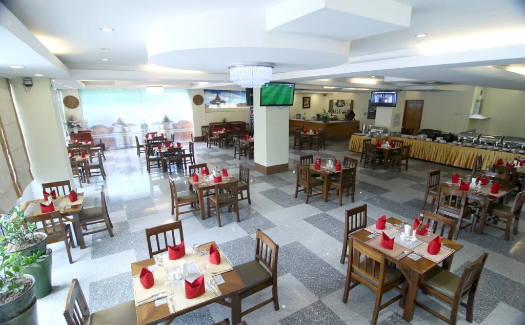 Shwe Htee Hotel