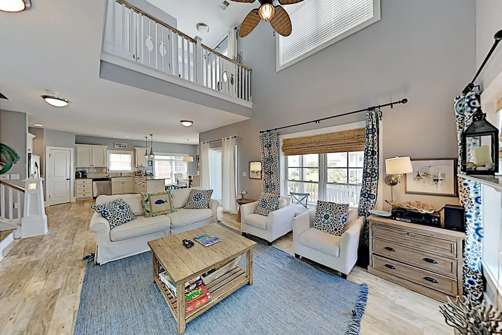35laurst 5 Bedroom Home