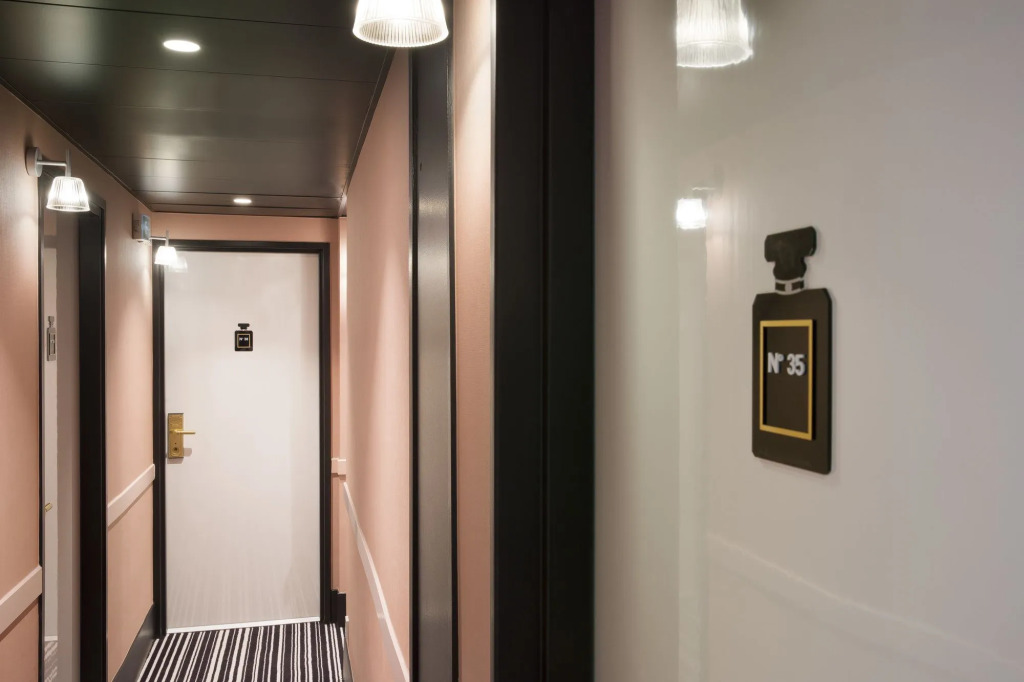Hôtel Pastel Paris