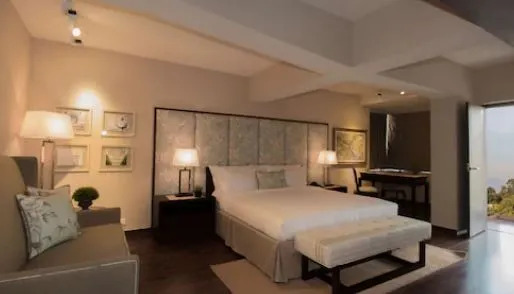 Ida Hotel