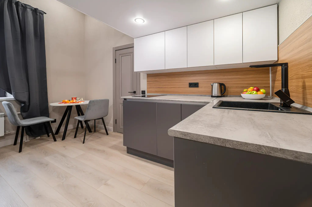 Good Room Guru на Центросоюзный переулке 13с2