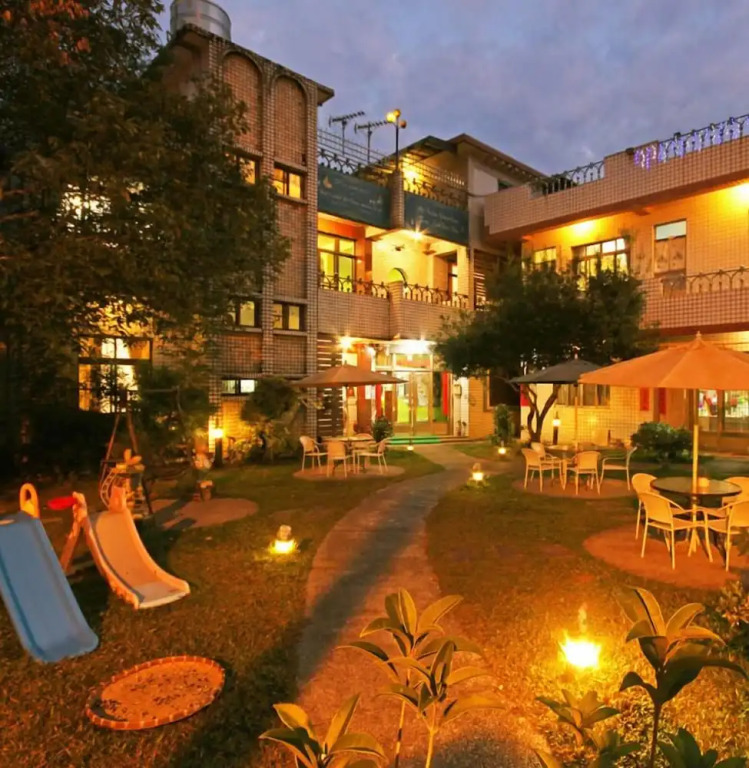 Hua Shan Hor Yuan Homestay