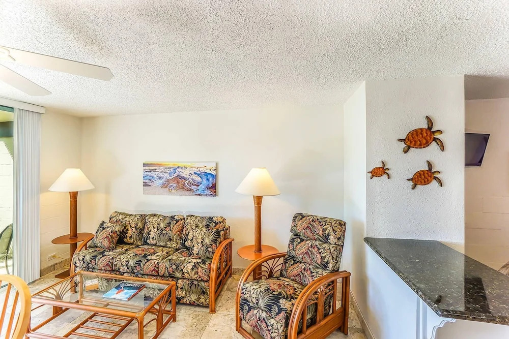 Kona White Sands A4 Romantic Ocean View!