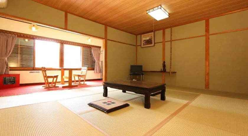 Kannabe Highland Hotel