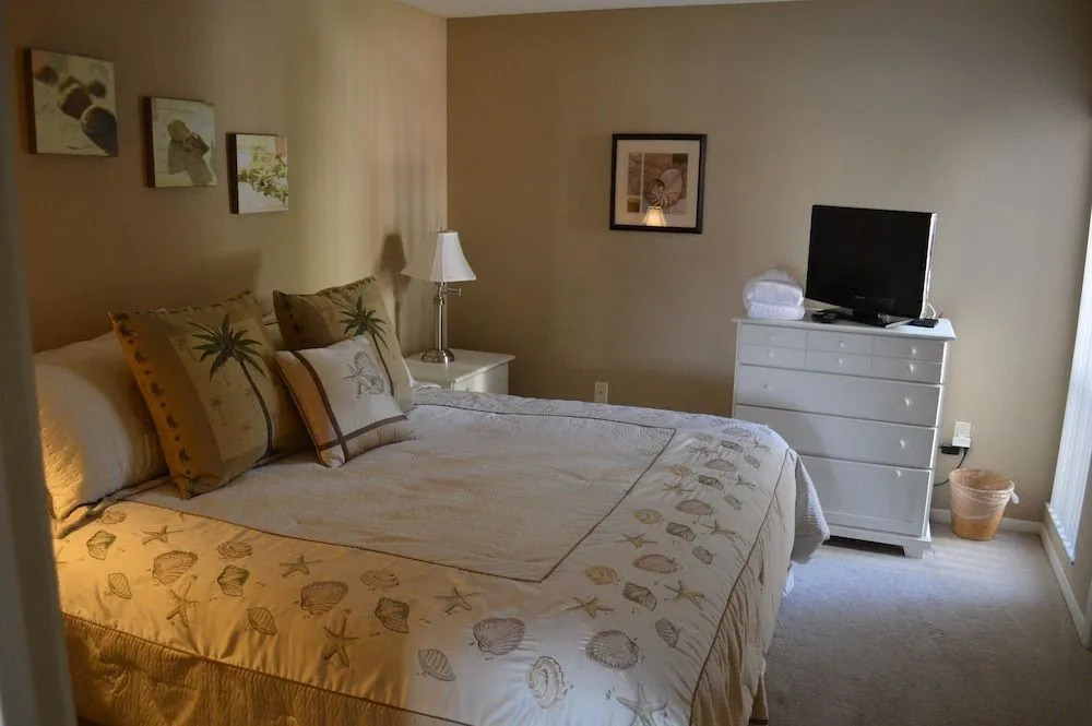 Cove II 127F 2 Bedroom Condo By Midnight Cove II