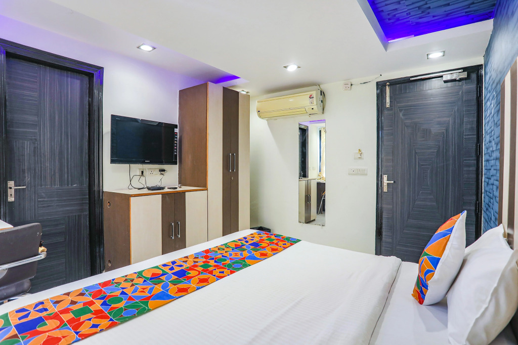Hotel Trio Continental by Fabhotel