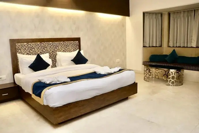Tivoli Heritage Palace, Rewari