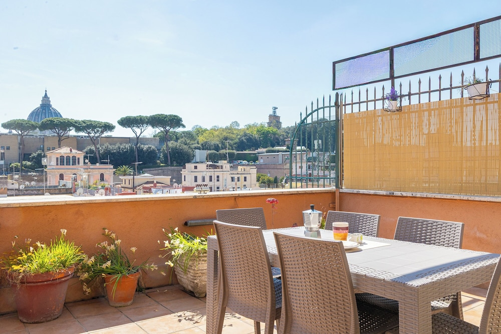 Rental In Rome Sistina View Terrace Apartment