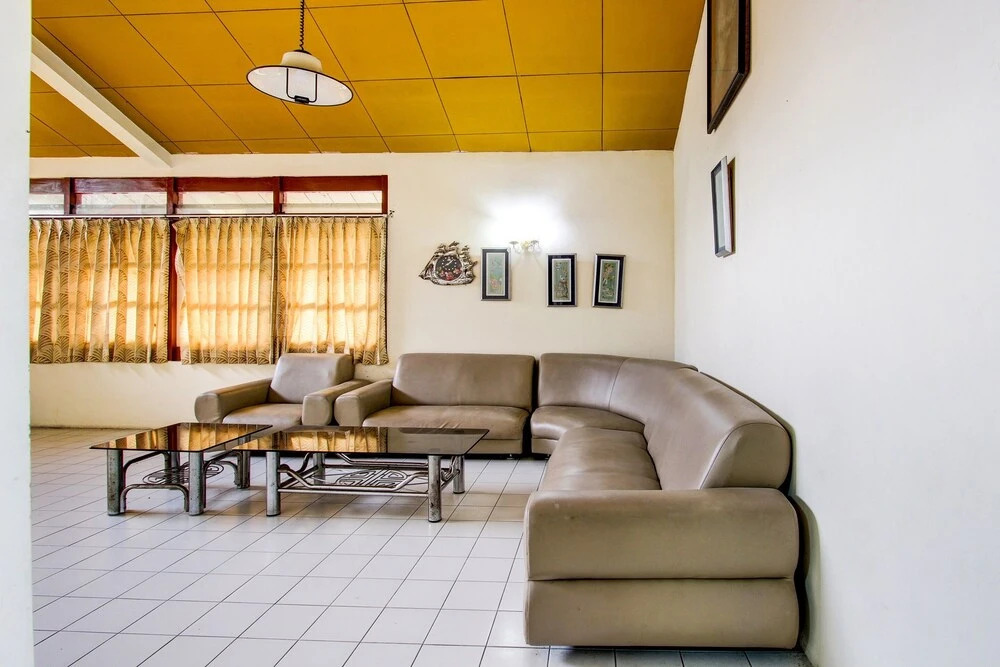 Hotel O Asta Guesthouse