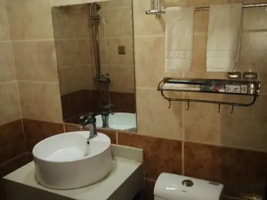 Kurlefishan Guest House