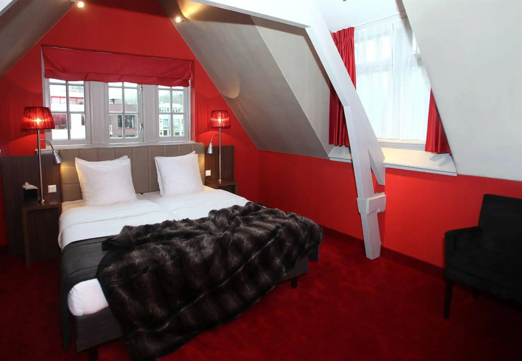 Hotel Bloemendaal by BHC