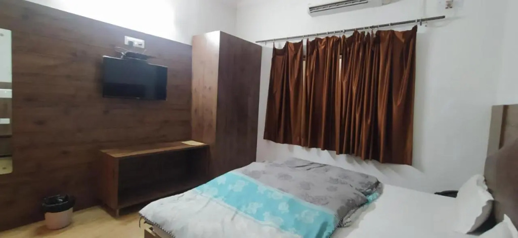 Hotel Samrat