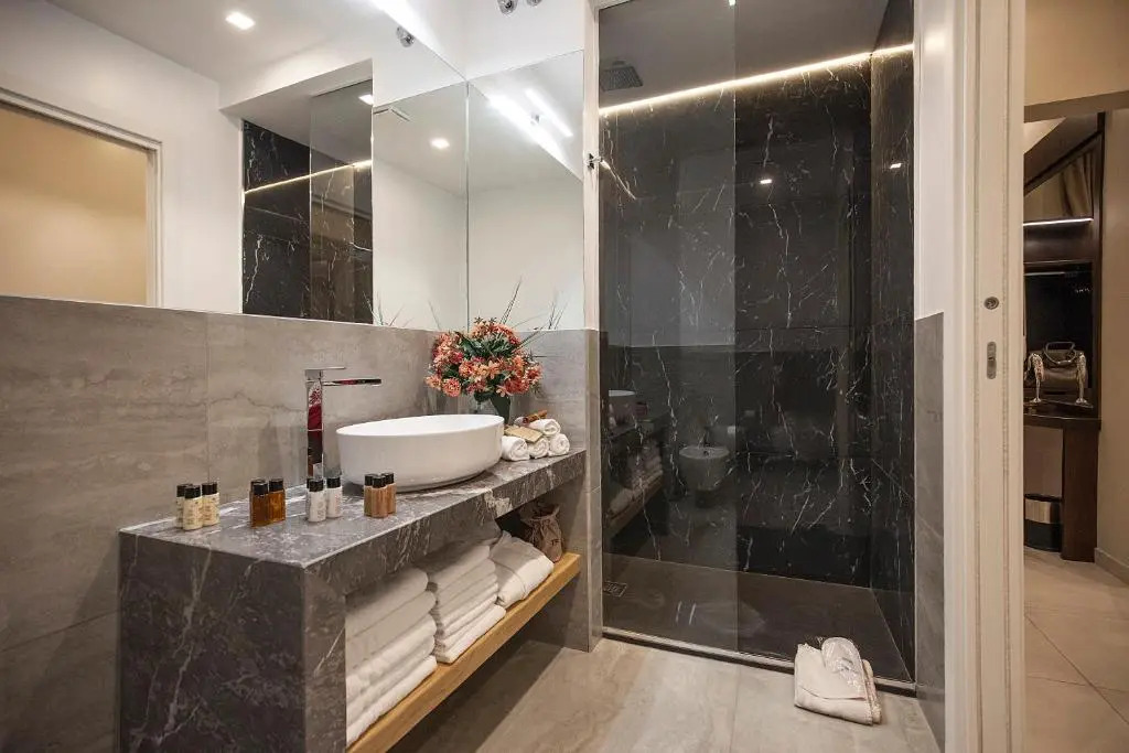 Roman Holidays Boutique Hotel
