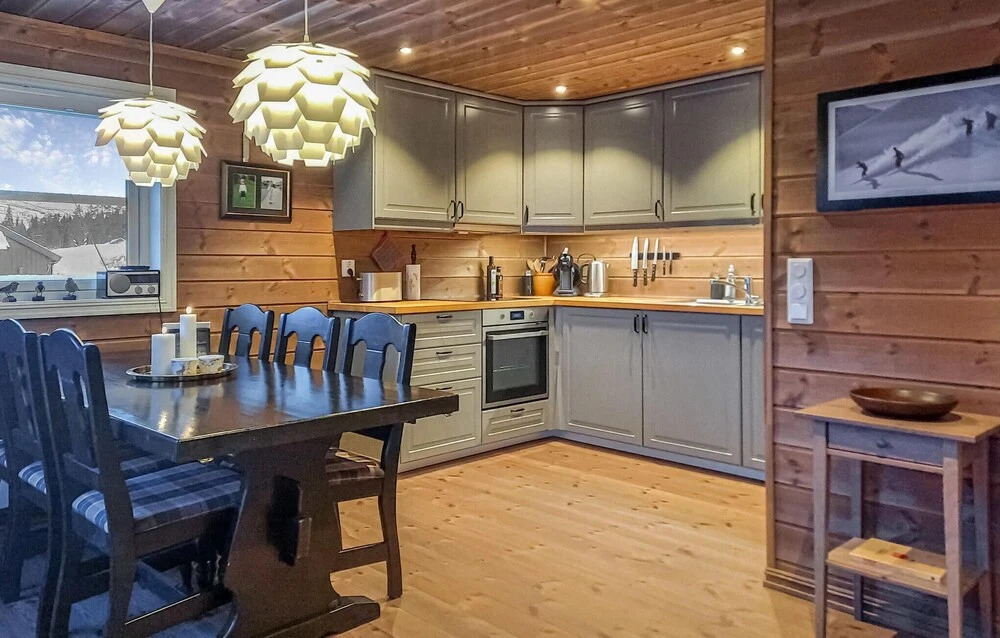 Awesome Home in Voss With 4 Bedrooms and Wifi