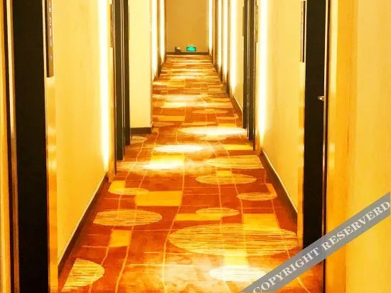 Cabin Hotel (Shapu Branch, Guangzhou)