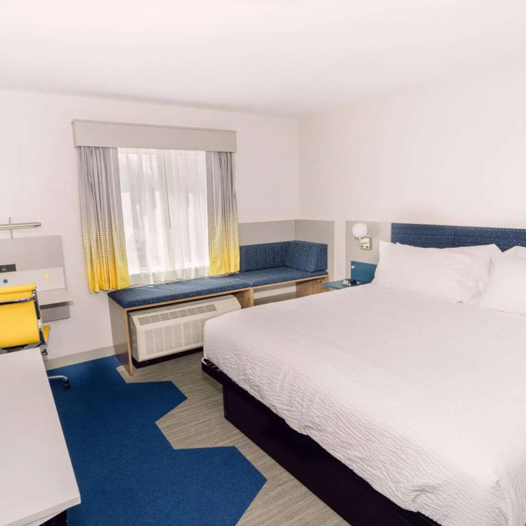 Microtel Inn & Suites by Wyndham Macedon