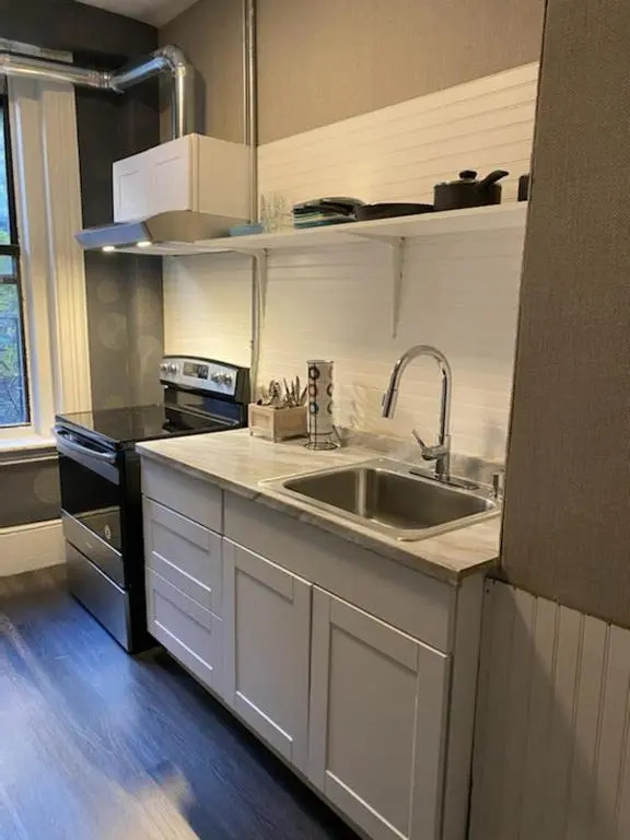 5-23 Perfect Downtown Studio for Two!