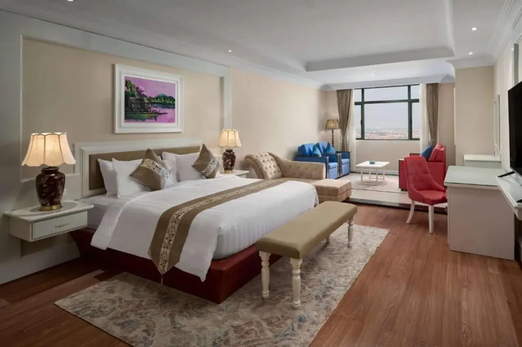 Wyndham Grand Phnom Penh Capital