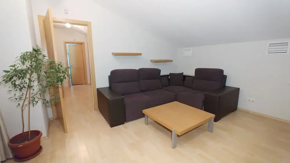 Deluxe 2 Bedroom Apartment Near Kreschatyk - 4001