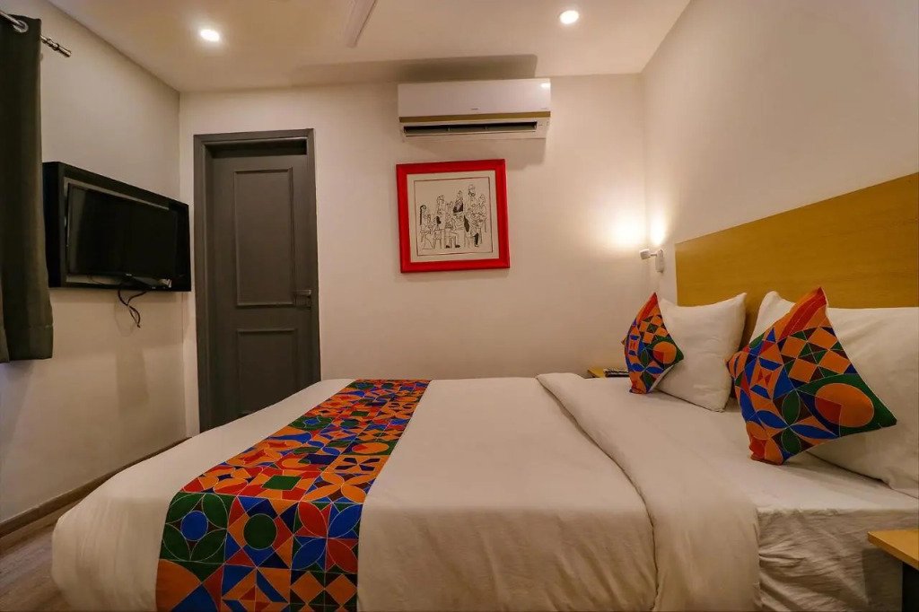 FabHotel Hargobind Enclave