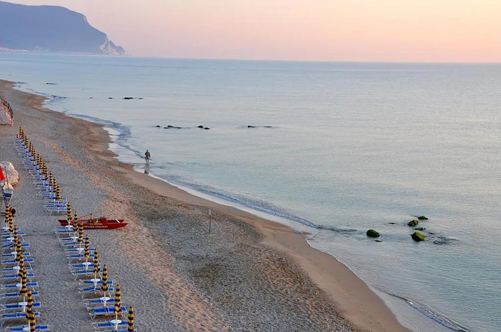 Hotel Brigantino Non Dista
