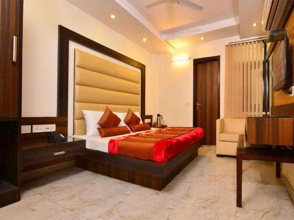 Hotel Shri Vinayak in City Centre at New Delhi Railway Station-By RCG Hotels