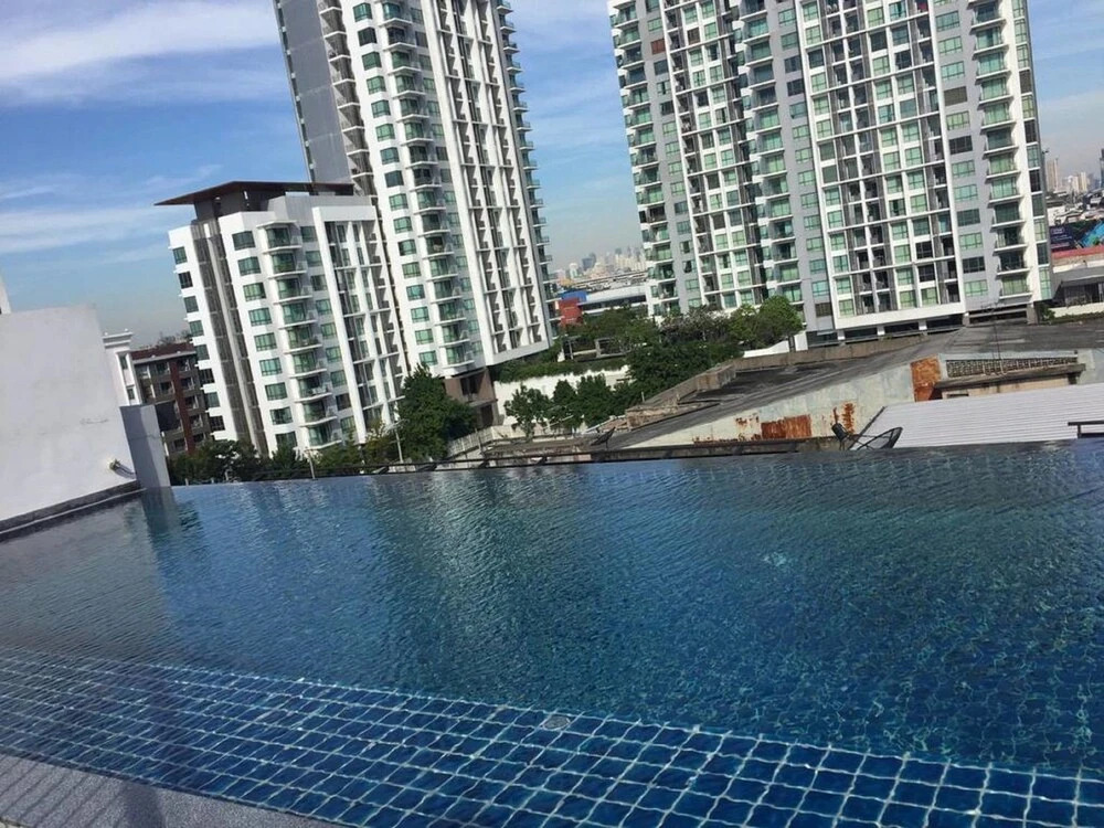 Hue Sukhumvit 62/3