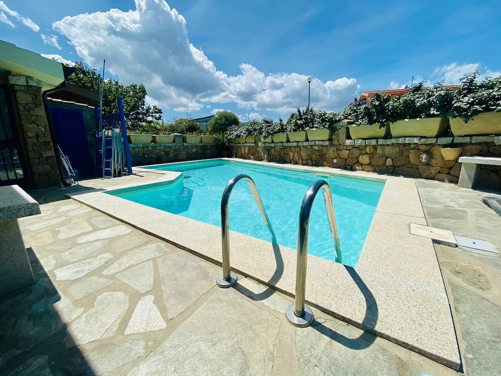 Villa Pavoncella Con Piscina