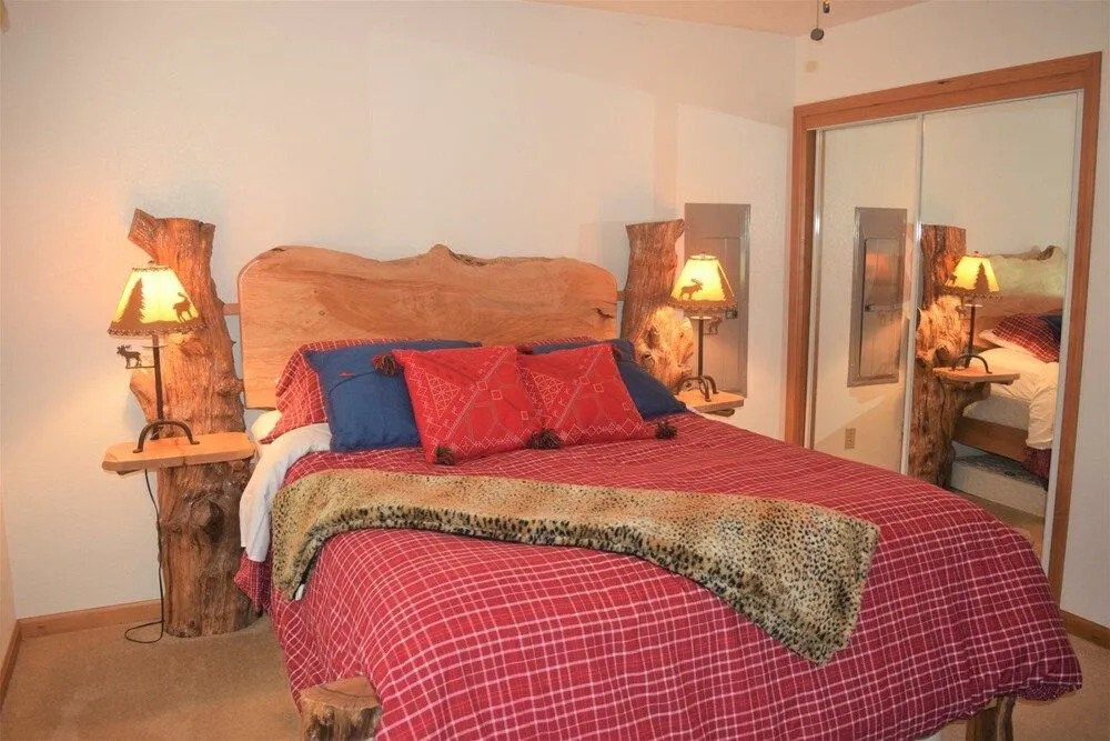 Cougar Cabin