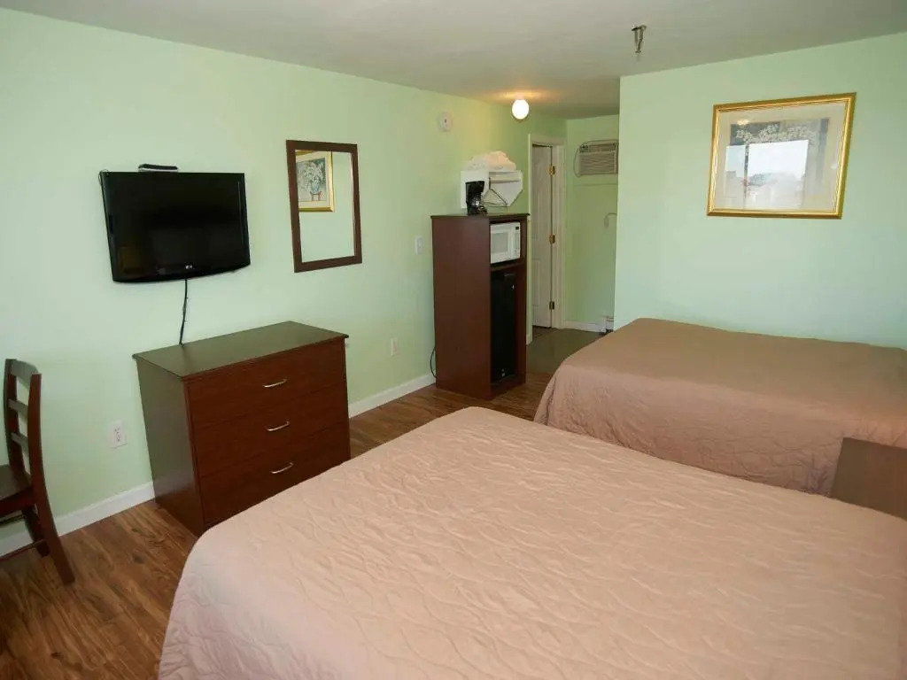 Marguerite Motel