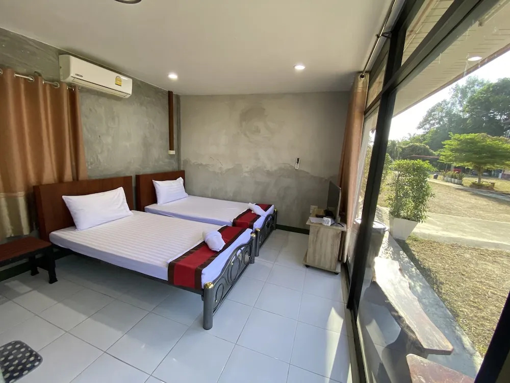 Brown Andaman Krabi