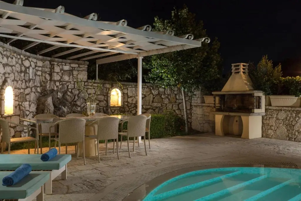 Kassiopi View Villas-Corfu-Villa Eleni,4 bedrooms,large private pool,prime location