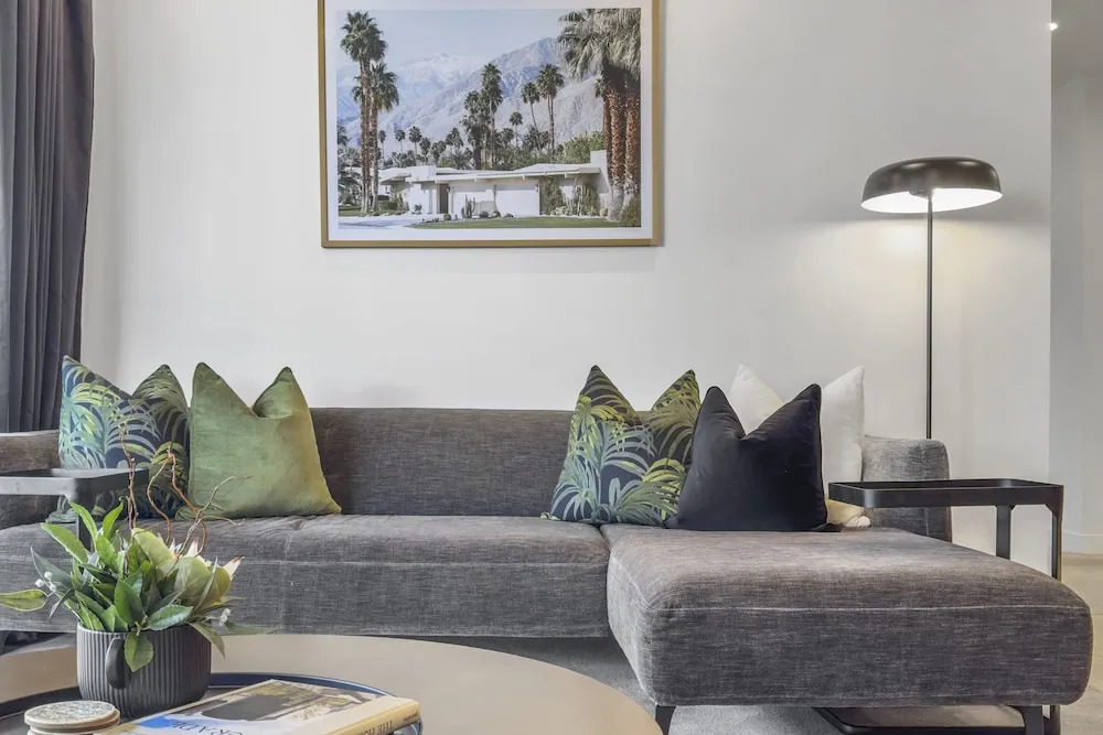 Elegant retreat in Wynyard Quarter