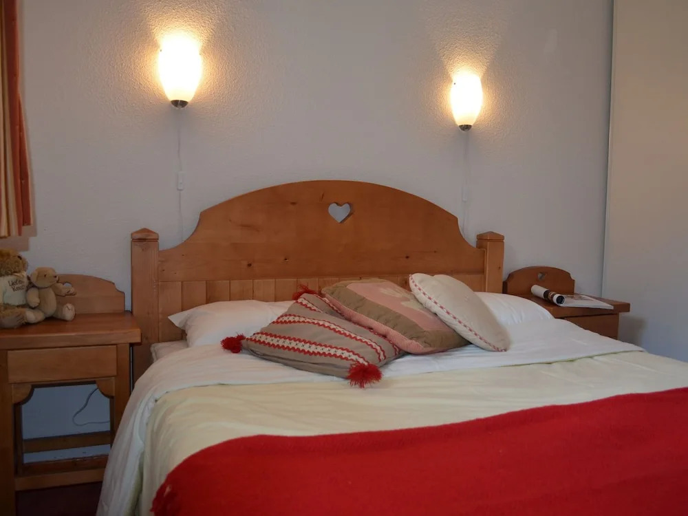 Comfortable Apartment Located at the ski Slopes in Valfréjus