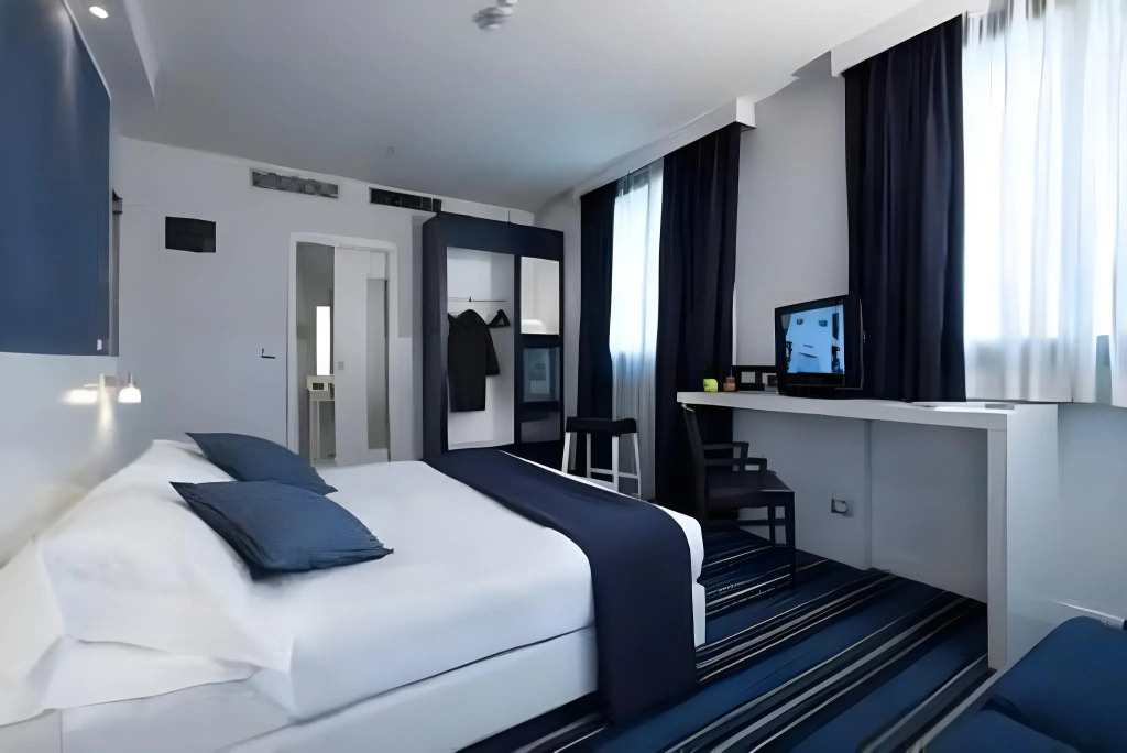 Neo Hotel